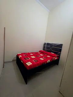 Big Partition for Rent close to Metro