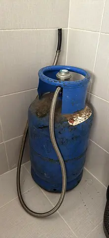 ADNOC 25lbs gas cylinder