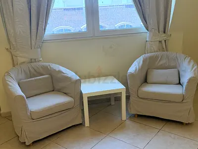 Accent chair