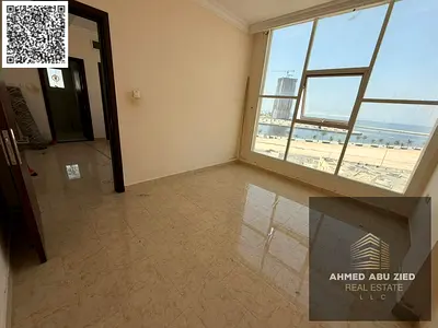 احلي واجمل غرفه وصاله مع حمام مطبخ مساحه ممتازه اطلالات بحريه ممتازه تشطيبات ممتازه موقع مميز وحيوي علي كورنيش عجمان سهل الوصول لدبي والشارقه