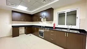 Special Deal - 2 Months Free - Chiller Free - Larger Layout - Family Building - Gym Pool Parking