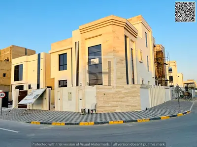 للبيع فيلا تتميز بموقع استراتيجي قريب من جميع الخدمات والمدارس والمراكز التجارية.