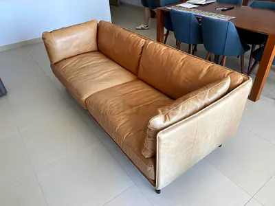 Excellent condition wells 84leather sofa