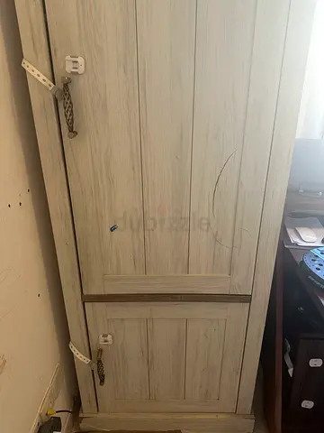Small Wadrobe