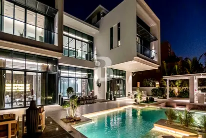 7 Bedroom Villa Along the Golf Course