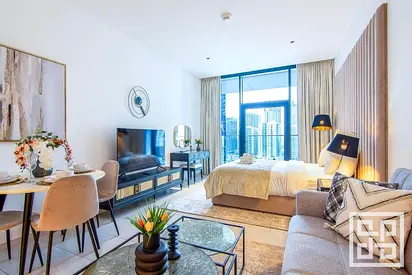 Marquise Square Studio, Business Bay