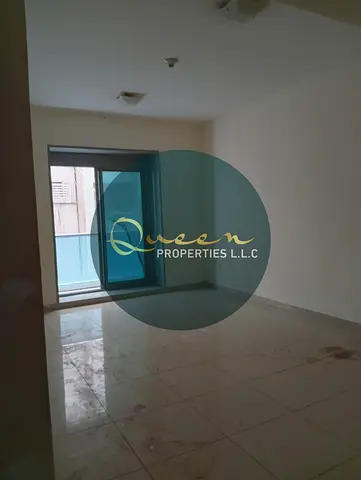 شقة غرفتين وصالة للإيجار في النخيل 2 عجمان | على الكورنيش مع باركن وتكييف مركزي