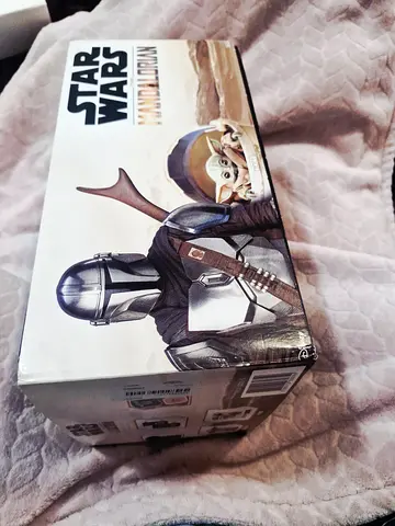 StarWars Wootbox Mandalorian Disney+ Gift box