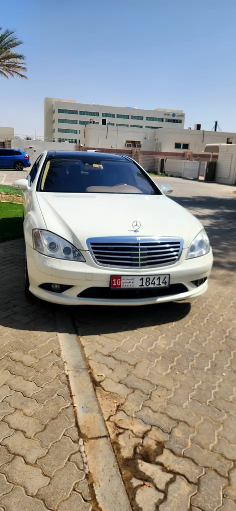 Mercedes-Benz S-Class 2008 — photo 1 of 3
