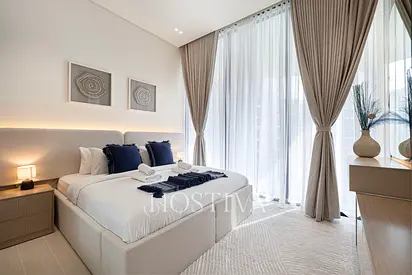 Modern Luxury 1BR Apartment | Binghatti Phantom