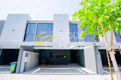 Spacious Middle Townhouse | Fully Paid | Ready to Move
