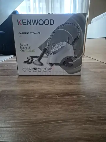 Urgent move out Kenwood Garment Steamer - Almost New, Boxed