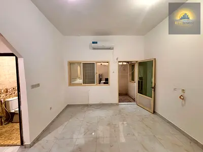 Beautiful Family Studio Behind Khalidiyah Park 3500 Monthly