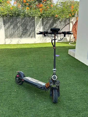 E scooter for adults max speed 79km/h