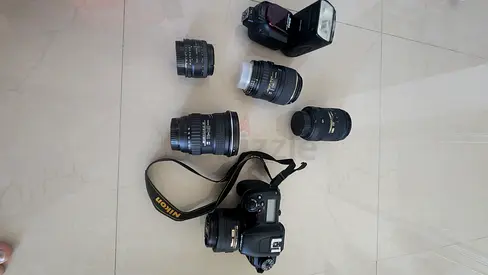 Nikon DSLR kit with 4 lenses + speedlight - ready to shoot