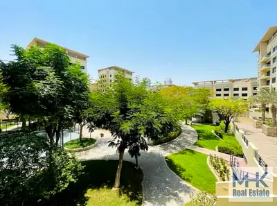 Large 3 bed in Al Ghaf 2 , Greens