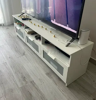 Tv stand
