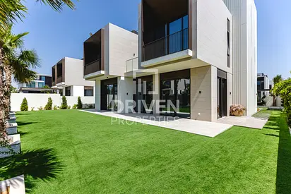Spacious | High End | Elie Saab Branded Villa