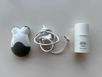 NuFACE Mini Microcurrent Facial Toning Device + Gel – Like New