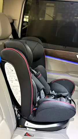 Child Car Seat (Forward/Rear Facing) - Good Condition