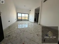 Luxury 1BHK, first tenant, big space, balcony, 2 baths, modern decor. Free month, free maintenance,