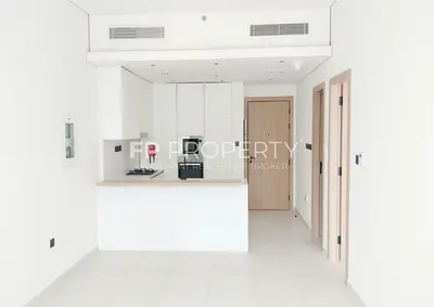 Pool view l| Flexible cheques l| Ready to Move in