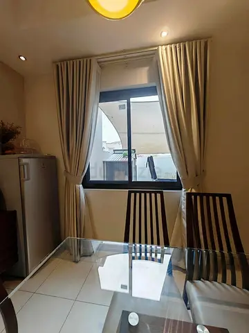 Modern Gold Champagne Curtains – 2m x 2.7m