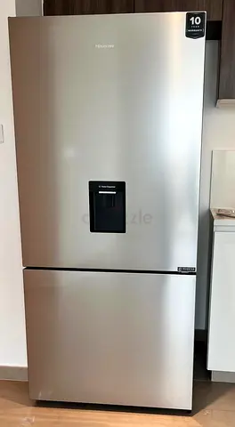 Hisense Fridge (Inverter + Water Dispenser) For Sale