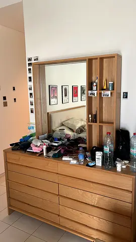 Home Centre Japandi 6-drawer dresser with attached mirror — flawless condition.
