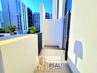 Luxury New Studio Apartment With Balcony☆All Morden Amenities☆Sharjah Green Community