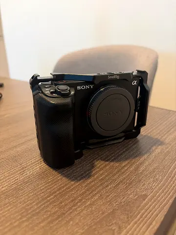 SONY ZV-E1 FLAWLESS CONDITION FOR SALE