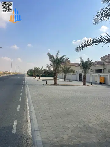 أرض سكنية استثمارية جاهزة للبناء في بساتين الزبير – فرصة لبناء فيلا ومشروع سكني
