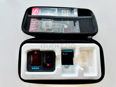 GoPro HERO10 Black + Battery + 512GB SanDisk Extreme PRO SD Card - NEVER USED /NEW