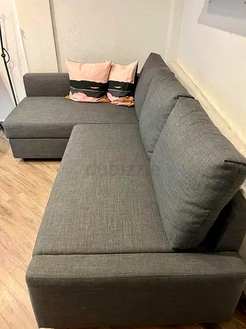 Grey L-shaped Sofa bed with Chaise Good Condition