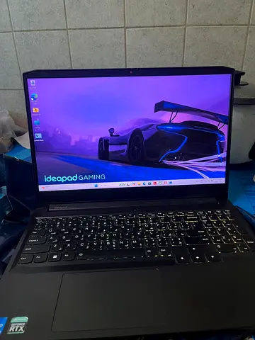 Lenovo IdeaPad Gaming 3 16GB RAM / i5 / Like New