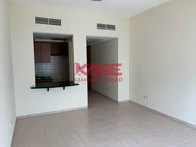 Studio For Sale Close to Amenities