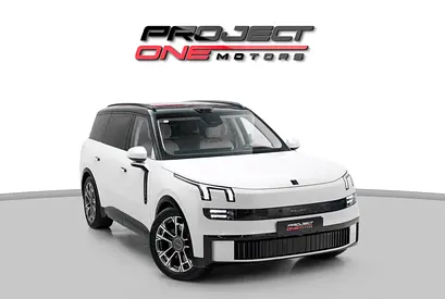 2025 LYNK &amp; CO 900