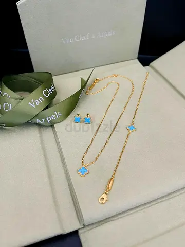Van Cleef Arpels set for women
