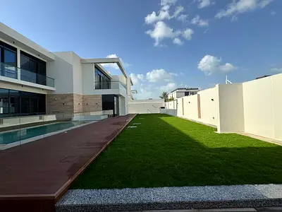 NEW HIGH-QUALITY 5BR VILLA | POOL | ELEVATOR