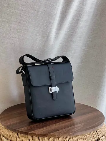 Mont Blanc Black Structured Leather Crossbody/Shoulder Bag