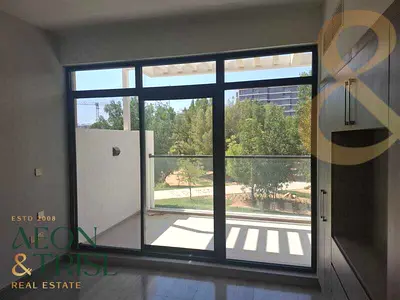 4 Bedrooms | Park Facing | Easy Access