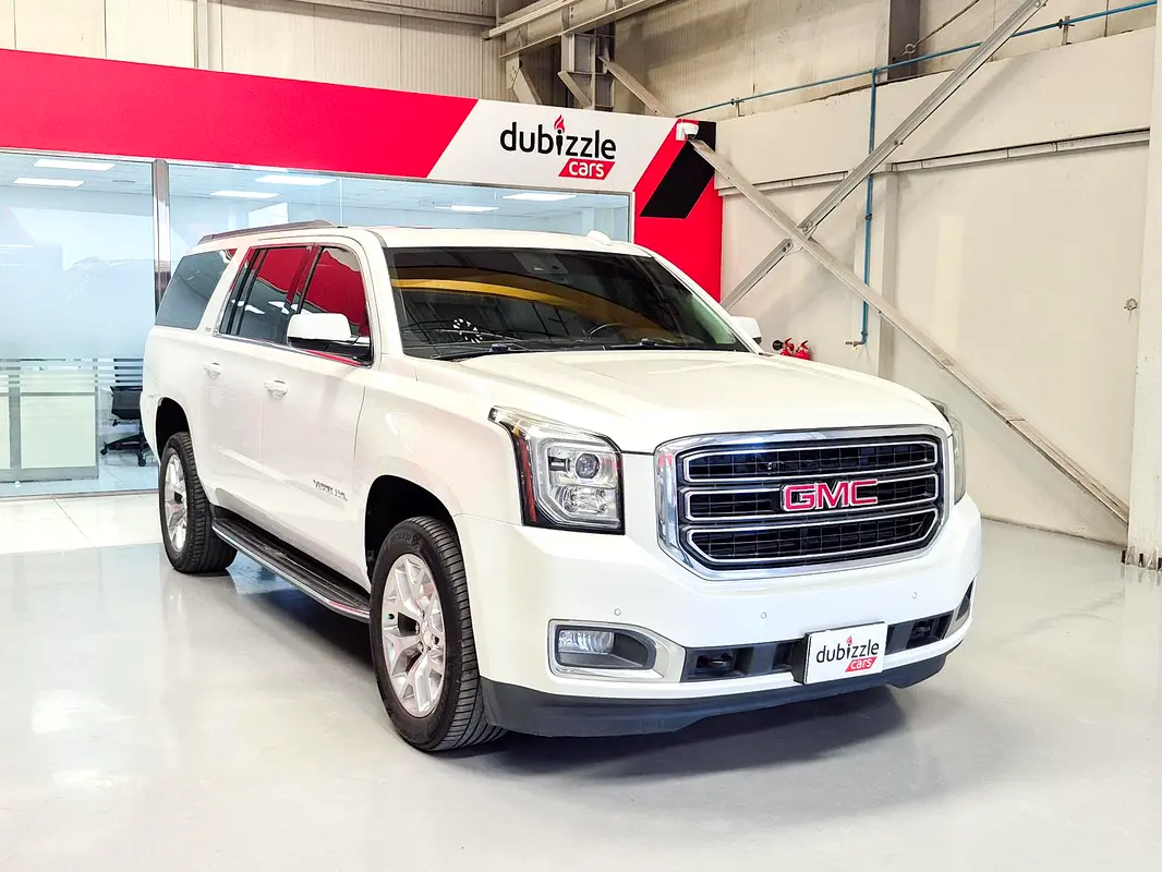 GMC Yukon 2018 — photo 1 of 16