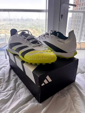 Adidas Predator League Turf Football Boots
