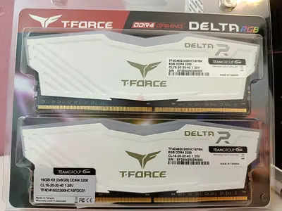 T-Force Delta RGB DDR4 16GB (2x8GB) 3200MHz White RAM kit