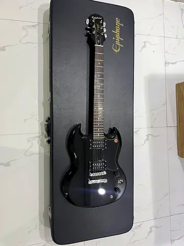 The Epiphone SG Special with KillPot is a solid-body electric guitar
