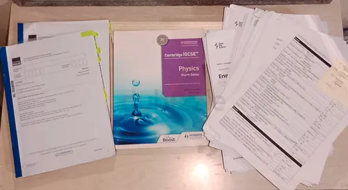 Cambridge IGCSE Physics (Fourth Edition) - Exam Prep Notes and Worksheets Bundle