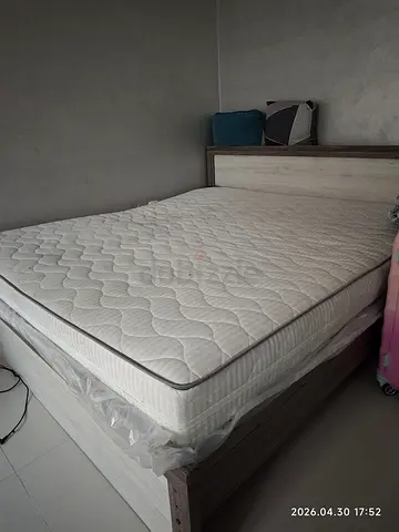 Cot and bed
