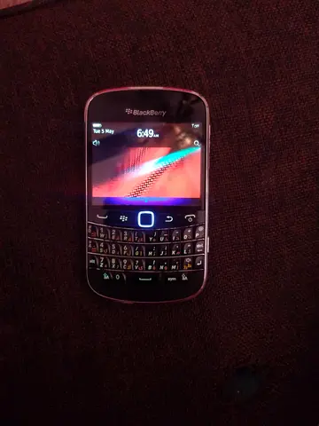 Blackberry 9900