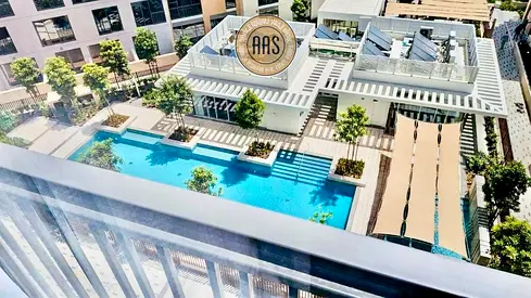 POOL VIEW FULLY FURNISHED LUXURY STUNNING STUDIO