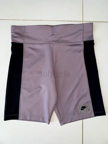 Purple  Black High-Waist Nike Shorts (Women) - Size L, Never worn.